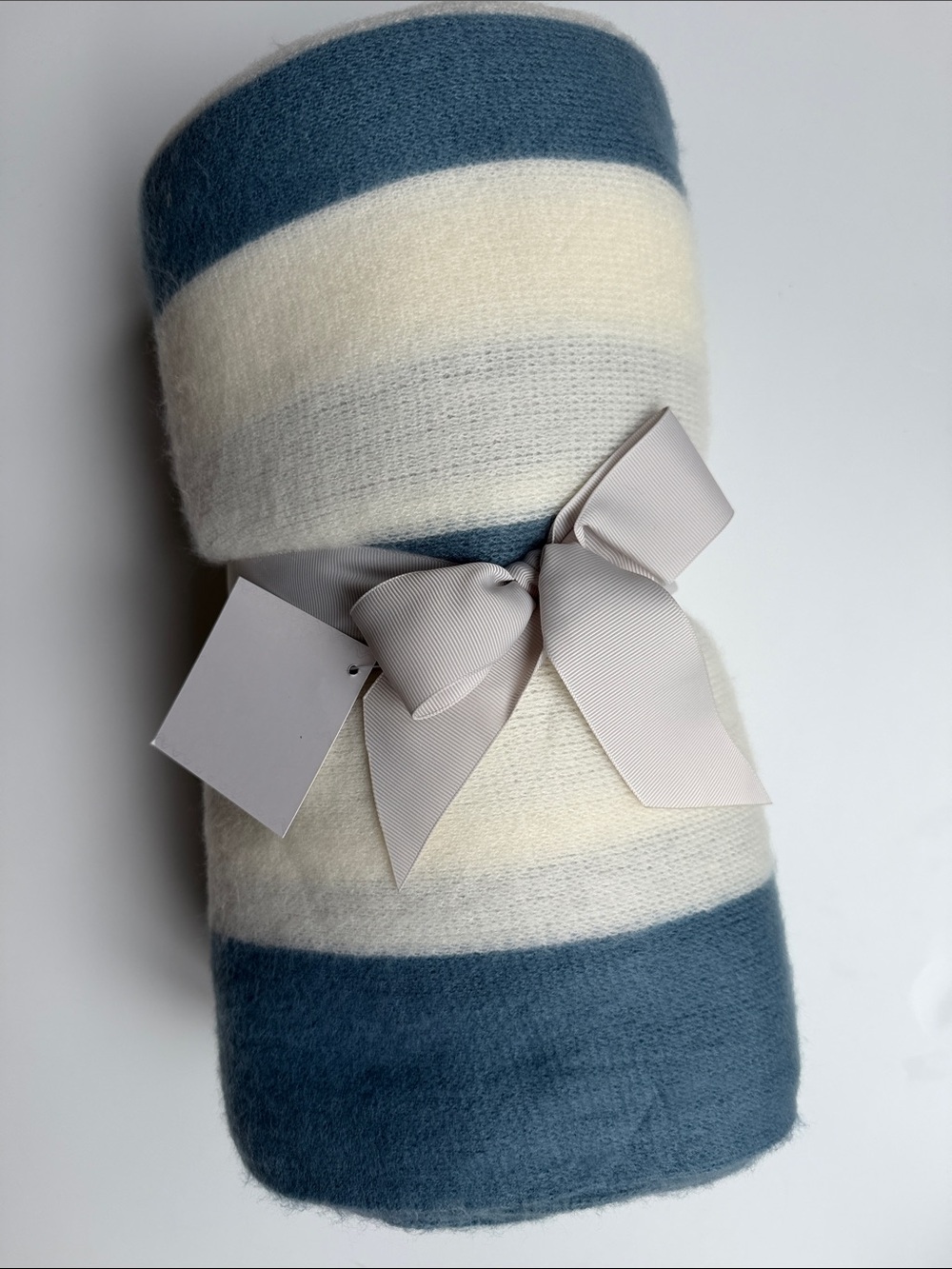 NY&C Home Lasko Throw Blanket